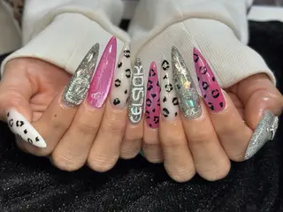 ネイル ✴︎ Delightのネイルデザイン