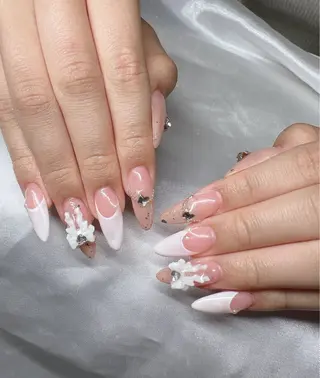 ネイル Lee Nailsのネイルデザイン