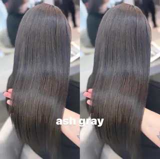 セミロング 🦋ami/浦和 ブリーチカラー🦋のヘアスタイル