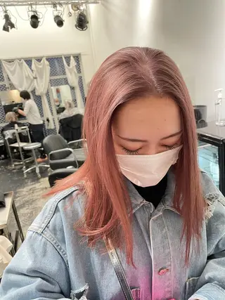 セミロング カラー ヘアアレンジ 艶ハイトーン/ヘア アレンジAYAKAのヘアスタイル