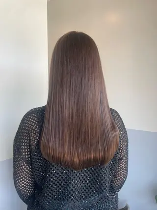 ロング 小久保 里紗のヘアスタイル