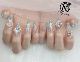 カラー RUBY NAIL SPAのネイルデザイン