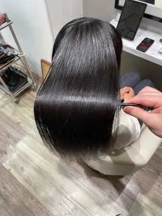 ロング パーマ k-twoたき✨艶感 カラー／美髪矯正のヘアスタイル