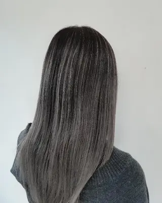 セミロング カラー Roid 代表✨HIROのヘアスタイル