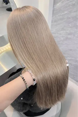 ロング 艶感ハイトーン/ 池袋/mei🩶のヘアスタイル