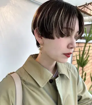 ショート 加藤木麻彩 NEROのヘアスタイル