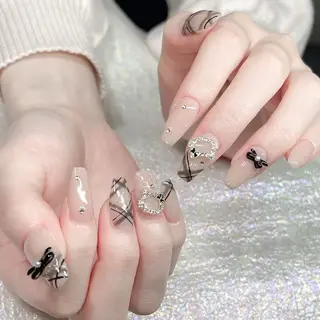 ネイル Queens ゲンのネイルデザイン