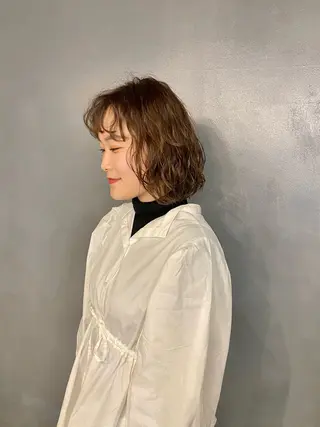 ミディアム パーマ ボブ/レイヤー 大阪梅田/きょうかのヘアスタイル