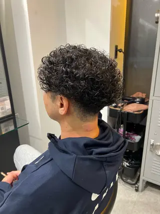 パーマ メンズ fifth PARK所属・fifth PARK HIN★T★のヘアスタイル