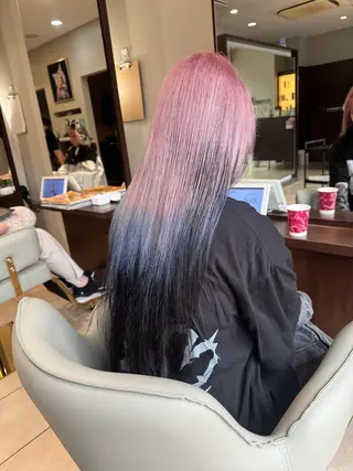 ロング カラー Re:st所属・Miyavi/カラー ショートボブのヘアスタイル