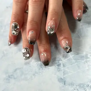 ネイル Laki nailのネイルデザイン