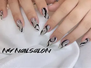 ネイル NYネイルサロン　千葉中央店所属・NYネイルサロン 千葉中央店のネイルデザイン