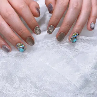 ネイル ☁️BLITZ 🎀笠原雪音🎀のネイルデザイン