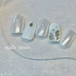 ネイル nails smiie.のネイルデザイン
