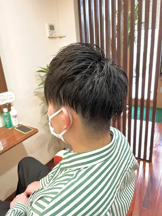 メンズ PLUSONE美容室所属・藤本 悠雅のヘアスタイル