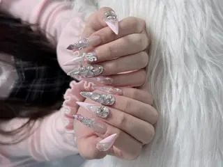 ネイル Yuu🎀 Belle Nailのネイルデザイン