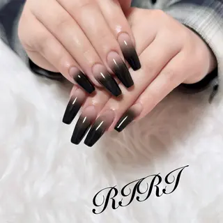 ネイル riri オーナーのネイルデザイン