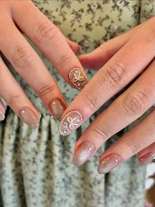 ネイル Atelier Nail所属・Atelier HIKARIのネイルデザイン