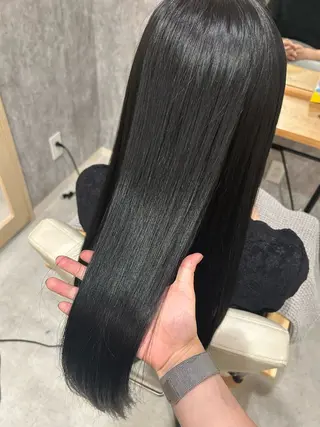 ロング 森田 遥菜のヘアスタイル