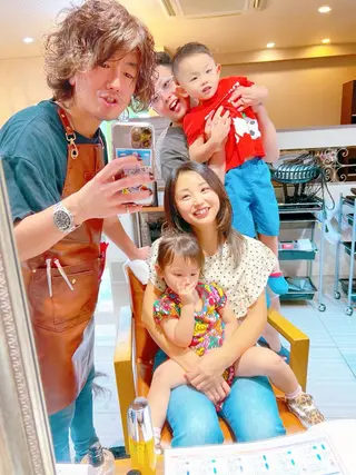 セミロング カラー Refuge by produceのヘアスタイル