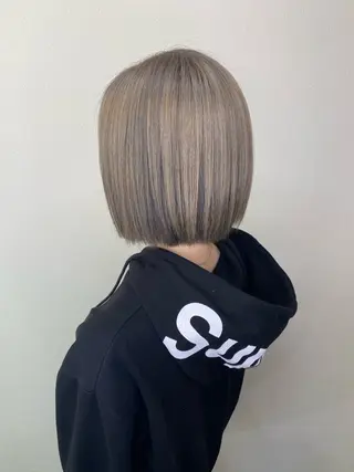 ショート カラー vifkrone所属・心斎橋ダブルカラー ⭐️カラー タカヤマのヘアスタイル