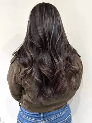 ロング カラー ご予約 宜しくお願いします！のヘアスタイル