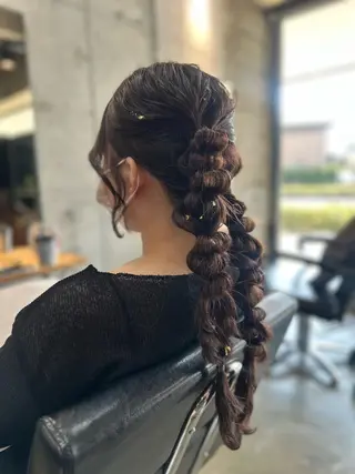 ロング ヘアアレンジ 穴原 優紀のヘアスタイル