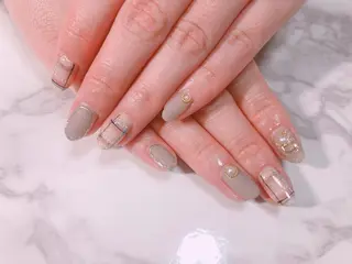 ネイル Regaro i.sのネイルデザイン