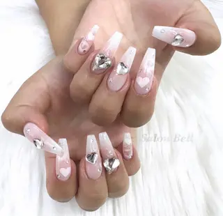 ネイル Bell 富田林店 SAYAKAのネイルデザイン