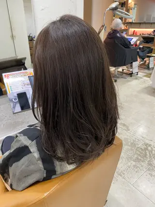 セミロング ORO宝塚所属・枝元 駿のヘアスタイル