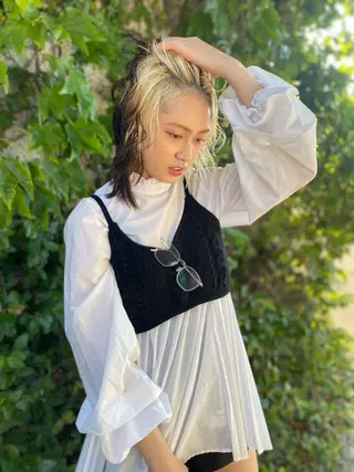 セミロング カラー ヘアアレンジ BONIA by HEADLIGHT 大阪梅田店【ボニア バイ ヘッドライト】所属・綾/似合わせcut うめだの隠れ家サロンのヘアスタイル