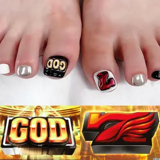 ネイル 東 千夏のネイルデザイン