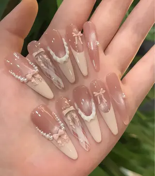 ネイル ETELUNA Nail 銀座店【パラジェル/フィルイン/チップスカルプ/マグネット/ニュアンス】所属・周 テイのネイルデザイン