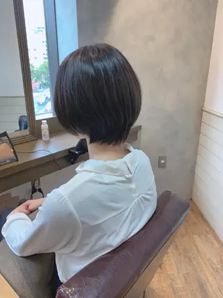 ショート カラー ✨️美髪矯正×似合わ せ艶カラー✨藤田透のヘアスタイル