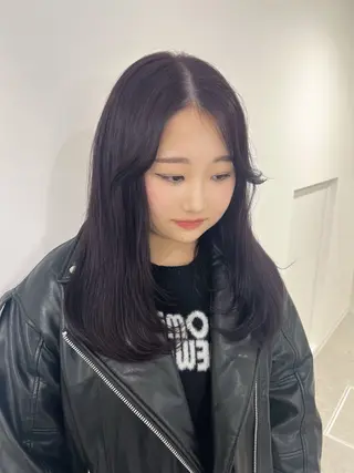 ロング カラー 暗髪🩶ラベンダー/ ブルー/ユウナ🤍のヘアスタイル