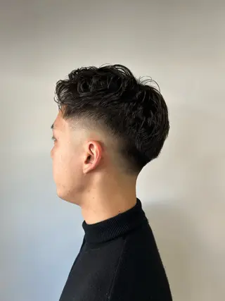 ショート メンズ 相澤 拳のヘアスタイル