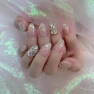 ネイル 🦋ネイルサロン ブラン🌈ゆりのネイルデザイン