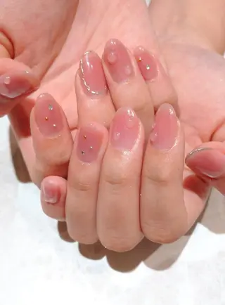 ネイル 會田 瑠衣のネイルデザイン