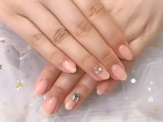 カラー ネイル Q Free nailsのネイルデザイン
