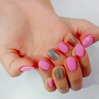 ネイル 🍒当日もOK🍒 𝑳𝑼𝑵𝑨花井のネイルデザイン