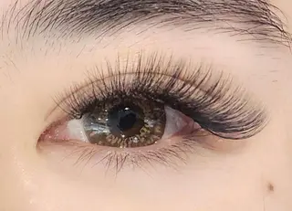 マツエク・マツパ CrealaLuce 岩国店のネイルデザイン