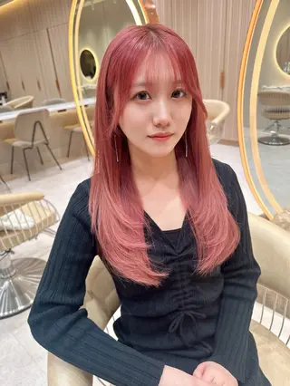 セミロング カラー レイヤー❣️縮毛矯正 川村利幸のヘアスタイル