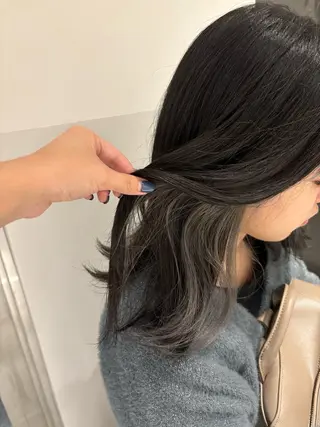 ミディアム aoi ♡グレージュ ・ベージュカラーのヘアスタイル