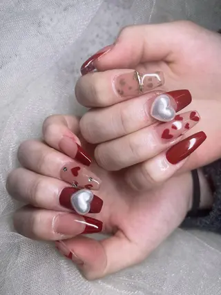 ネイル Queens PUPUのネイルデザイン