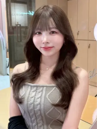 ロング カラー ヘアアレンジ 美髪矯正🫧/ 吉田こうすけのヘアスタイル