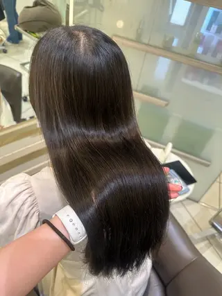 ロング カラー ヘアアレンジ タイトボブ個性派カラ ーAKANEのヘアスタイル