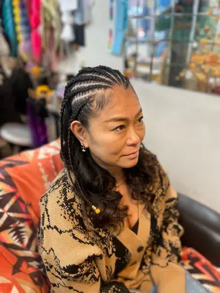 セミロング ヘアアレンジ scamp所属・scamp⭐️ さくらのヘアスタイル