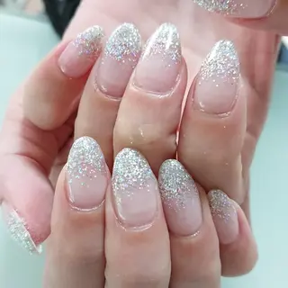 ネイル QULEONAIL所属・大城 裕麻のネイルデザイン