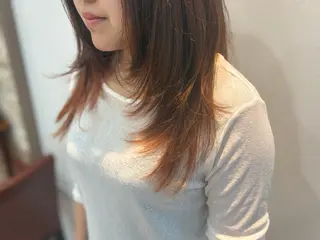 セミロング アメイジングヘアー 千歳店　福嶋のヘアスタイル