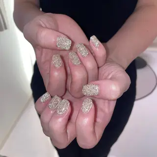 ネイル Ami 🦥のネイルデザイン